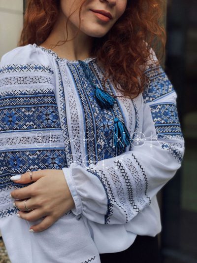 Біла класична жіноча блуза вишиванка з білим мереживом "Мілада" - Зображення 4