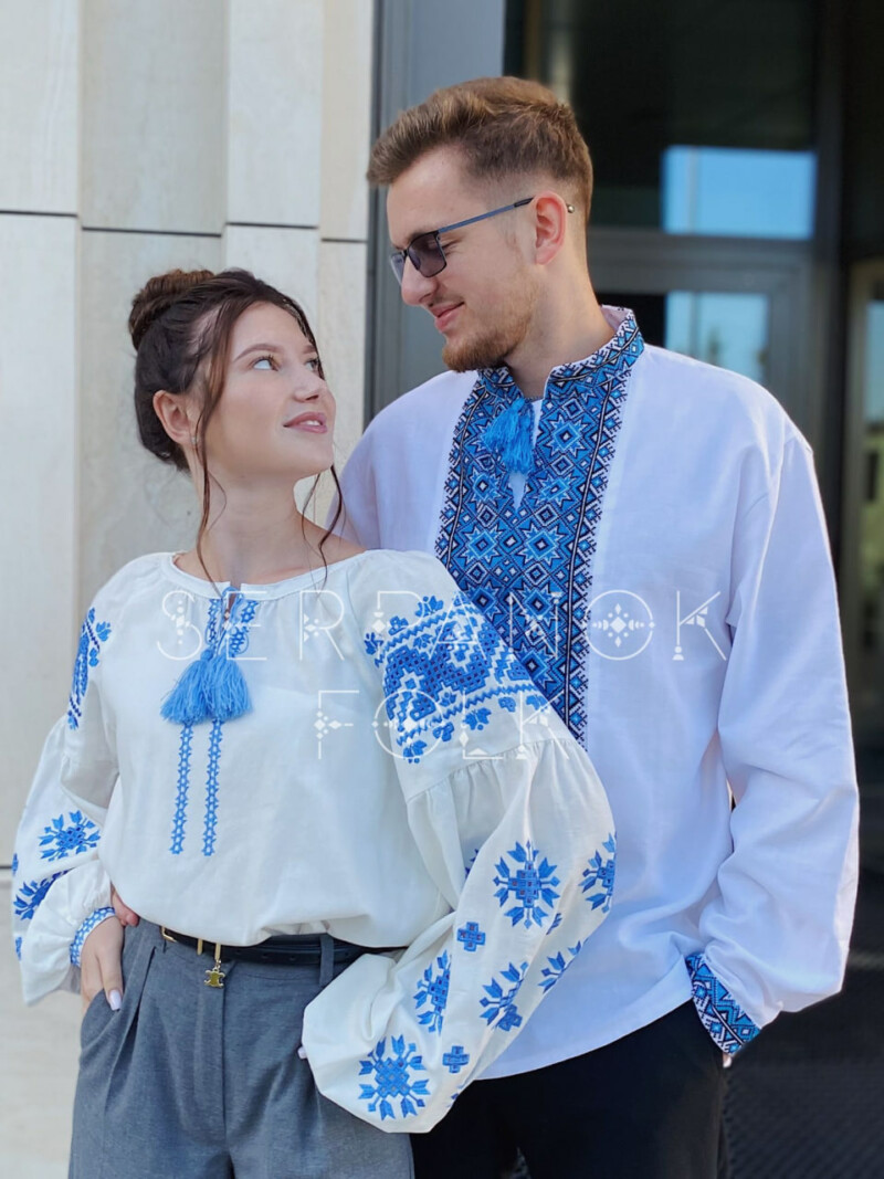 Парні святкові вишиванки сучасні білі з блакитною вишивкою "Смарагдові зорі" - Зображення 3