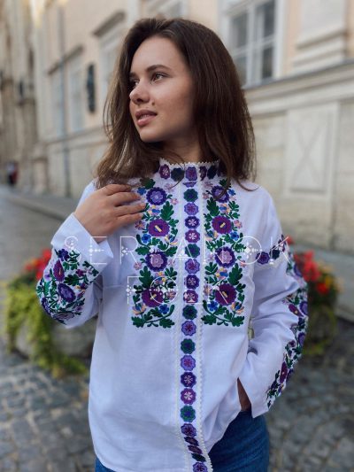 Біла жіноча вишиванка з квітковим орнаментом на лляній тканині "Кіара" - Зображення 2