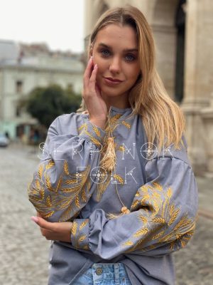 Сіра жіноча блуза вишиванка з золотими колосками на лляній тканині "Жаннет"
